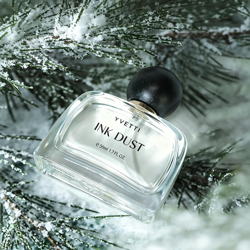 Cedarwood Woody Oriental Notes - đánh giá và giá Perfume Aqua Fragrance