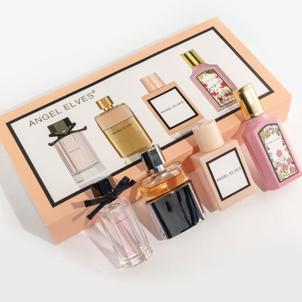 Women's Perfume Gift Box Set 4 - đánh giá và giá Perfume Fragrance Price