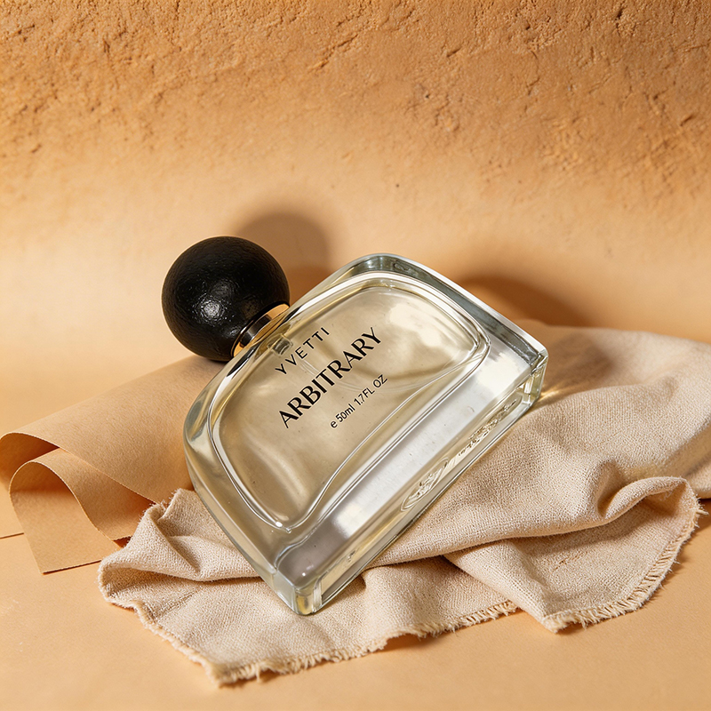 Oud Wood Woody Oriental Notes  - đánh giá và giá Perfume Aqua Fragrance